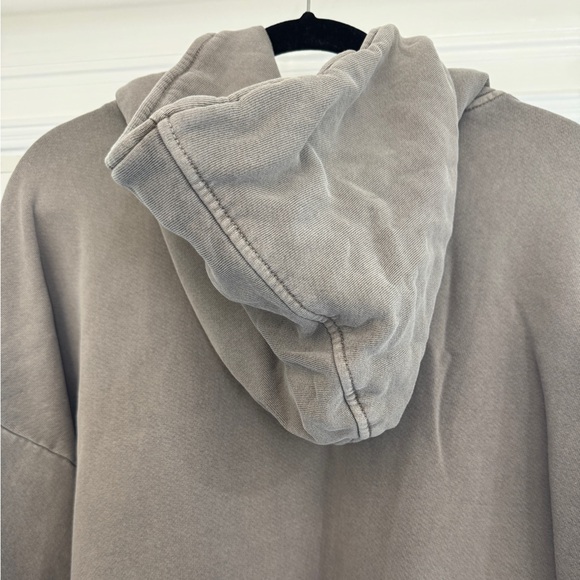 Thirteen Studios Hoodie - Picture 3 of 4